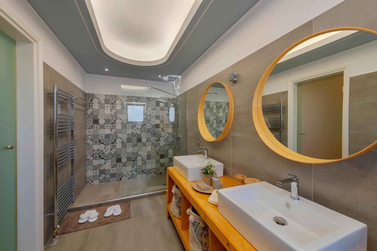 The Painters Luxurious Villa Anavyssos Exteriér fotografie